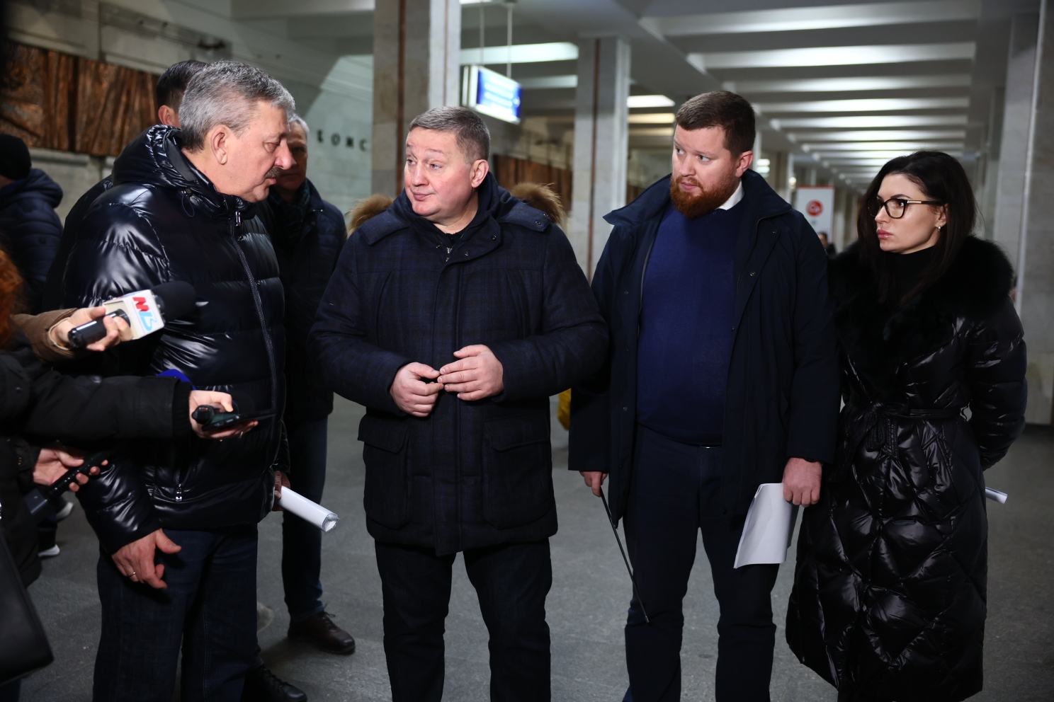 Губернатор Волгоградской области проверил ход работ в городском метротраме